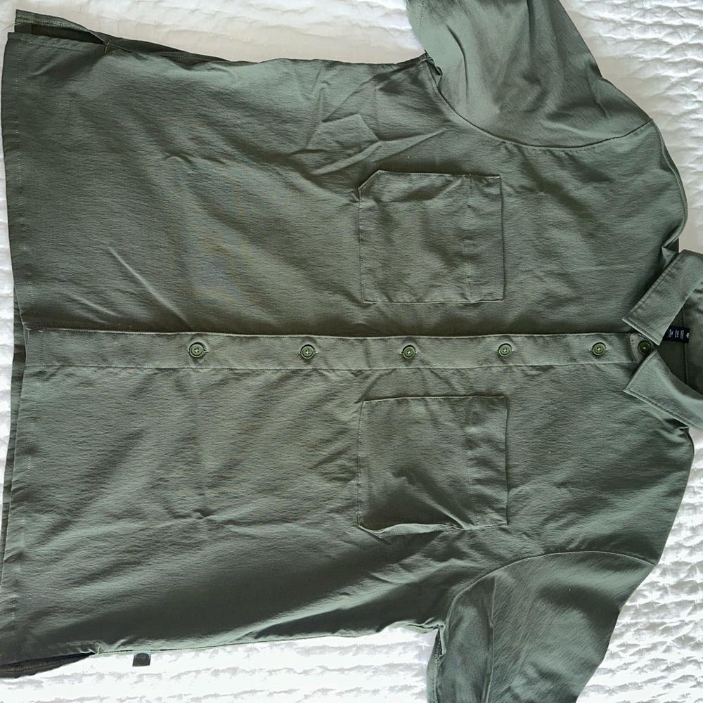 lululemon athletica Men's Olive Button Down Shirt